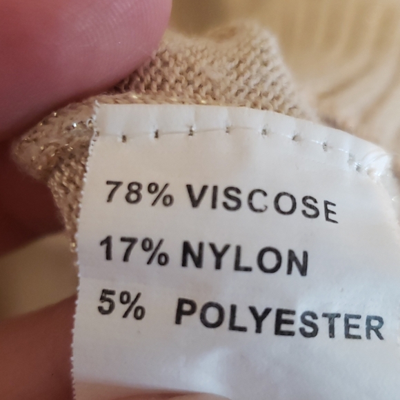 Gold glitter top - Picture 5 of 5